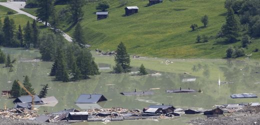 Blatten: Behörden geben Entwarnung – Wasser fließt ab, Lage entspannt sich
