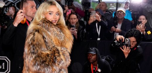Sabrina Carpenter: Popstar würde gern Handys ihrer Konzertbesucher wegschließen lassen
