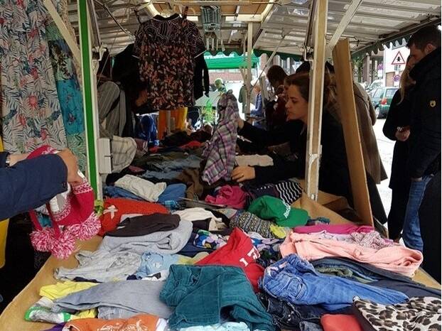Kleidertauschbörse in Kleve: Studenten bitten zum Second-Hand-Kleiderspektakel