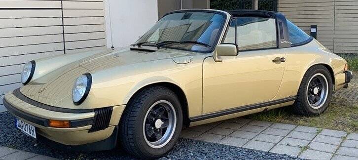 Parkplatz „Blaue Lagune“ in Wankum: Autodiebe stehlen goldenen Porsche-Oldtimer – hohe Belohnung ausgesetzt