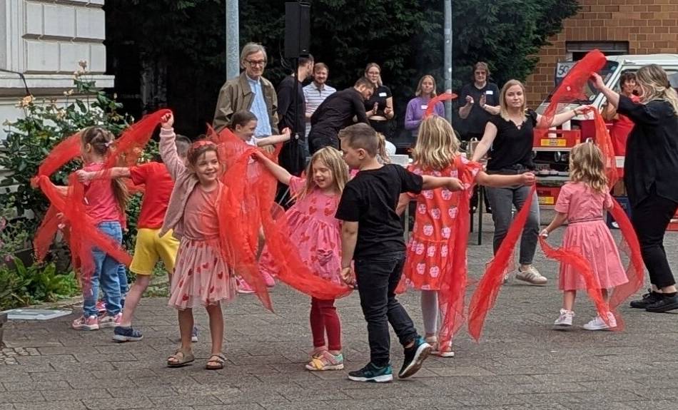 Ausstellungseröffnung in Viersen: Kinder werden zu Künstlern in der Galerie im Park