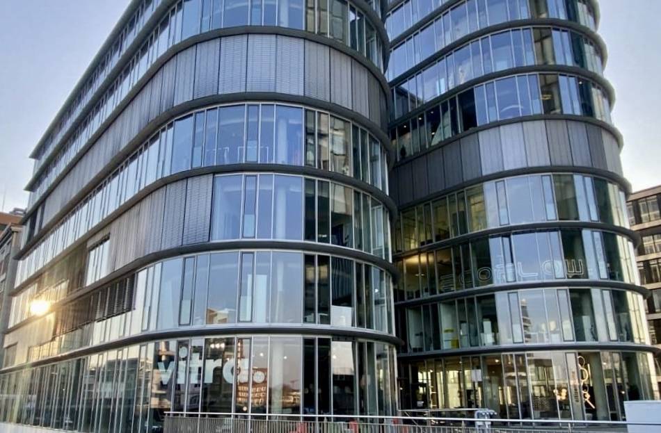 Horn & Company: Düsseldorfer Strategieberatung mietet 2500 Quadratmeter große Büroflächen im Hafen