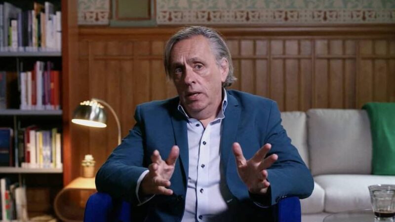 Streifzug durch die Stadt: Niederländische TV-Größe in Kleve unterwegs – „Stell dir mal vor, du wohnst dort“