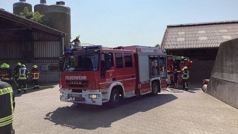 Emmerich : Feueralarm auf einem Bauernhof in Dornick