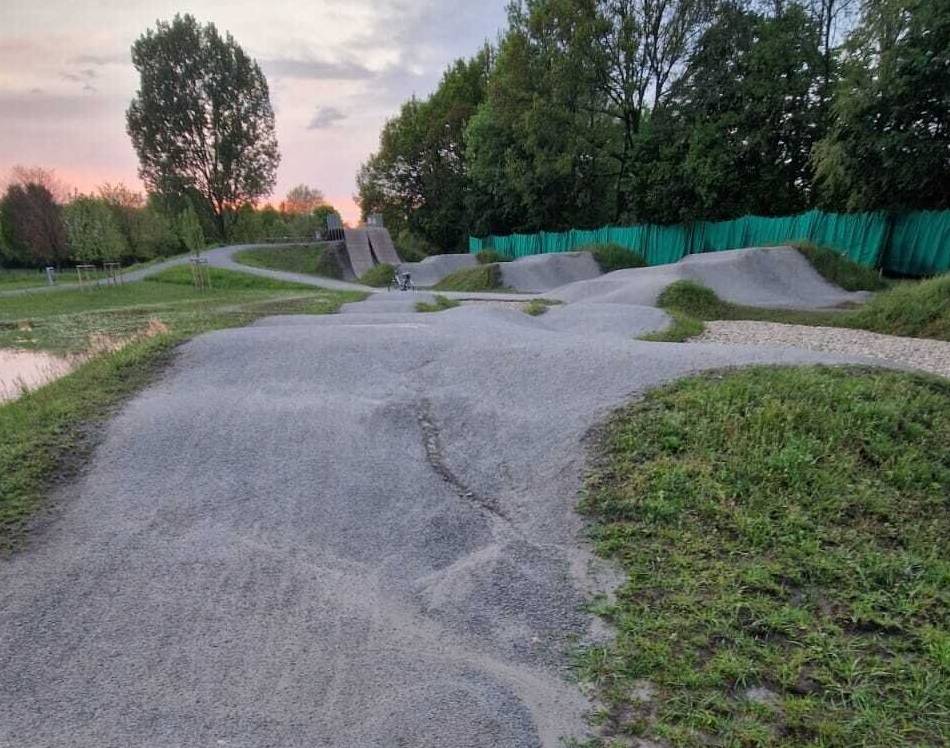 Dirtbike-Anlage in Schiefbahn: „Für Willich“ sorgt sich um Sicherheit der Nutzer