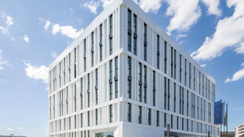 Umzug nach Düsseldorf-Oberbilk: „Sichtbares Zeichen für Unabhängigkeit“ – Landesrechnungshof zieht in markanten Neubau