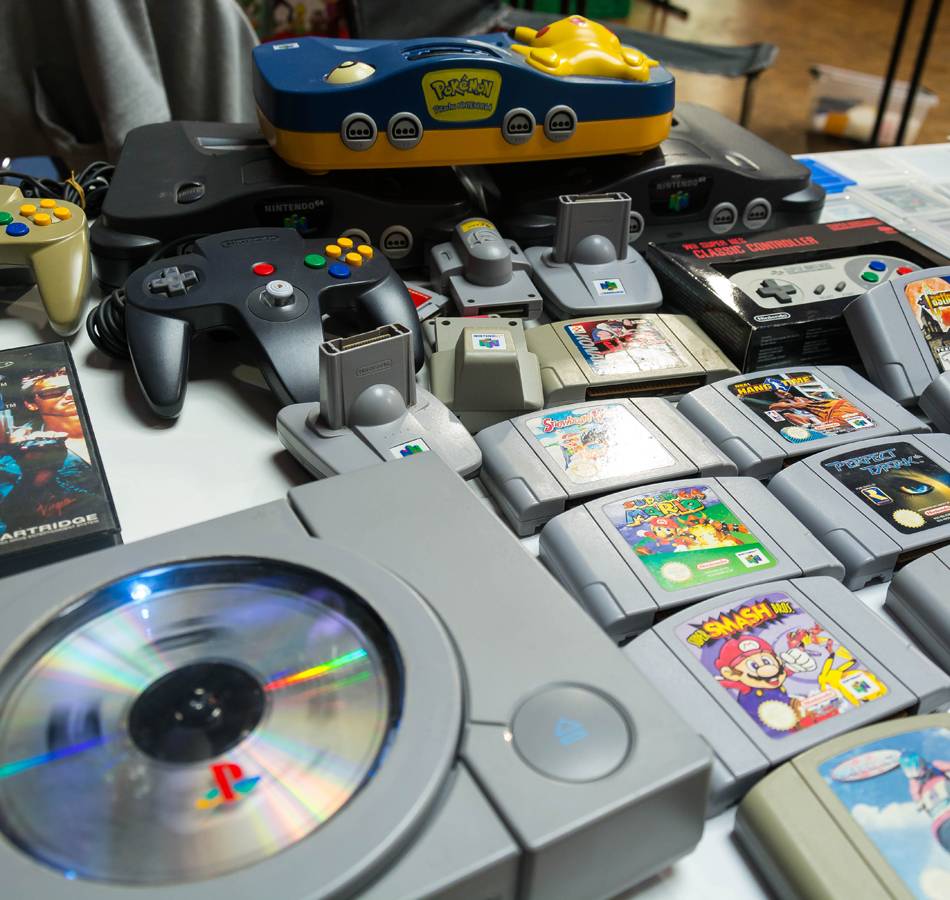 Computerspielbörse in der Kulturfabrik in Krefeld: Nostalgischer Spielspaß bei der Retro-Gamescon