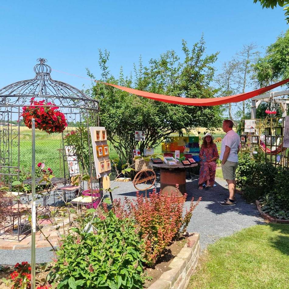 Besonderer Ausstellungsort: Premiere für die Kuh- und Kunstfarm bei der Landpartie in Kevelaer