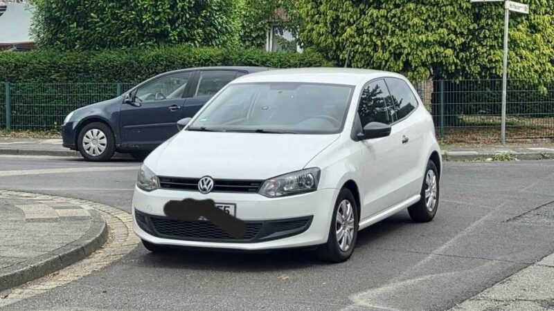 Ärger um Falschparker in Grevenbroich: „Es geht um Menschenleben und die Feuerwehr kommt nicht durch“