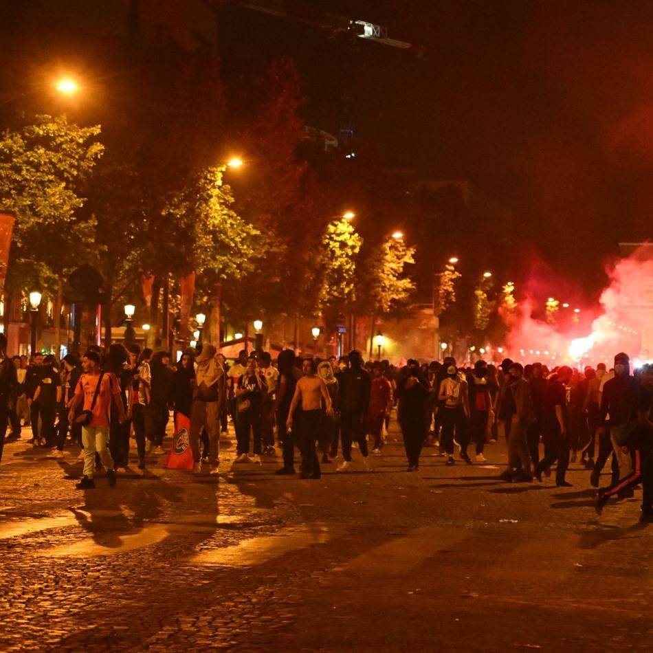 Chaotische Champions-League-Nacht: Randale nach PSG-Sieg: Tote, Verletzte und Festnahmen