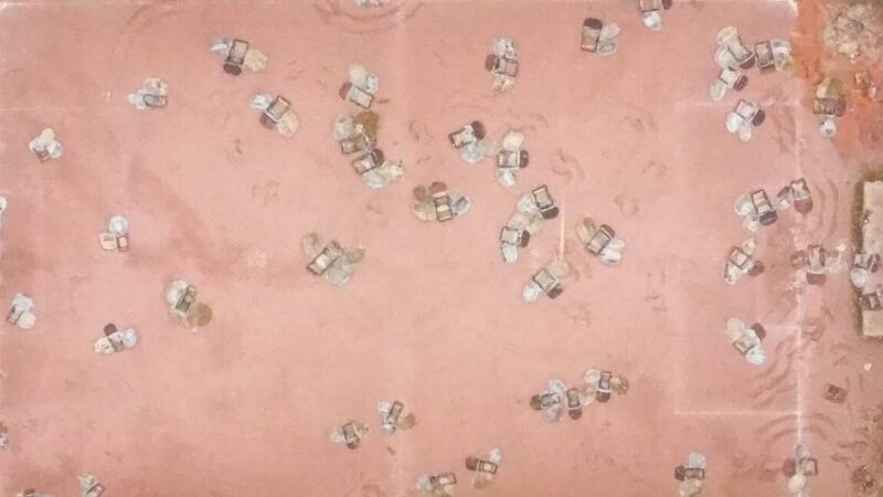 Ascheplatz sieht aus wie Schweizer Käse: Bauarbeiten an der Borther Sportanlage sechs Wochen in Verzug