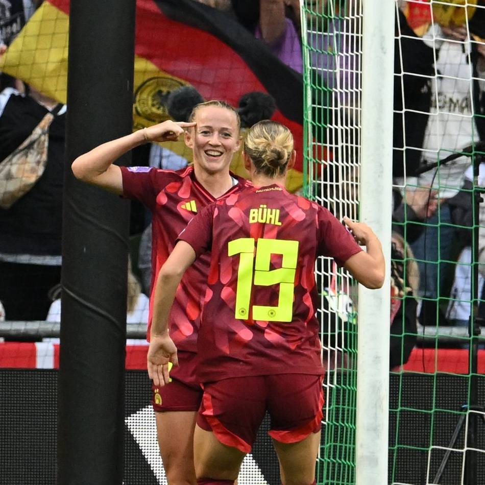 „Rock Me Amadeus“: DFB-Frauen buhlen um die EM-Hauptrollen