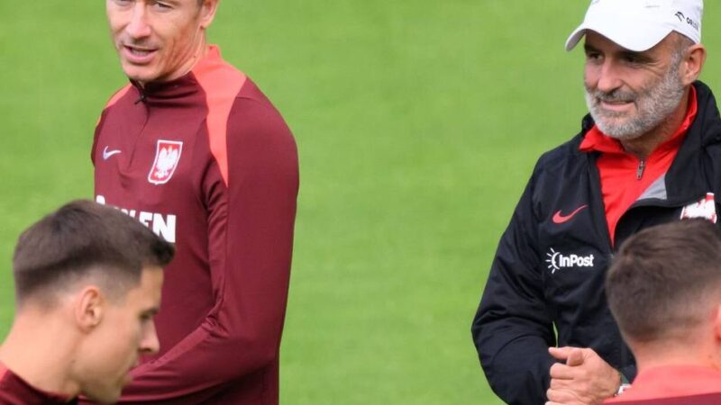 „Zum Wohle der Mannschaft“: Machtkampf gegen Lewandowski verloren – Polens Nationaltrainer schmeißt hin