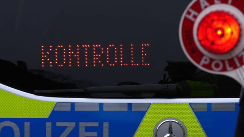 Schwerpunkteinsatz gegen Alkohol und Drogen: Polizei kontrolliert Autofahrer rund um „Amphoria“-Festival in Kevelaer