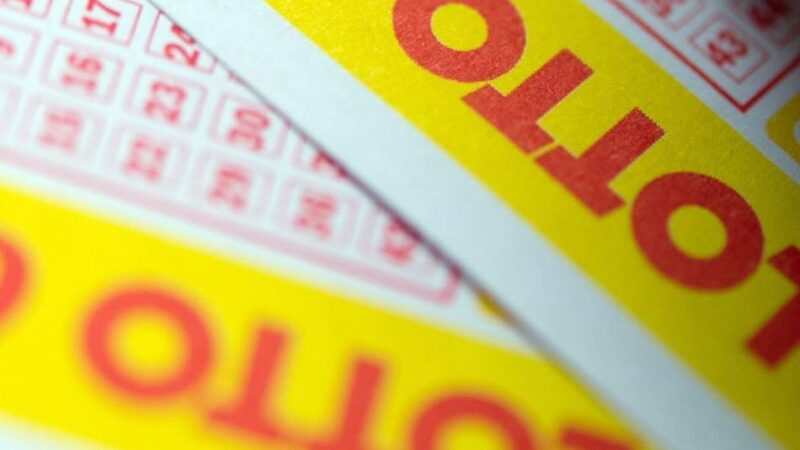 Alle Gewinnzahlen richtig getippt: Lottospieler aus dem Rhein-Kreis Neuss gewinnt neun Millionen Euro