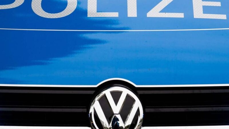 Tätersuche in Moers: Unbekannter überfällt Tankstelle an Lintforter Straße