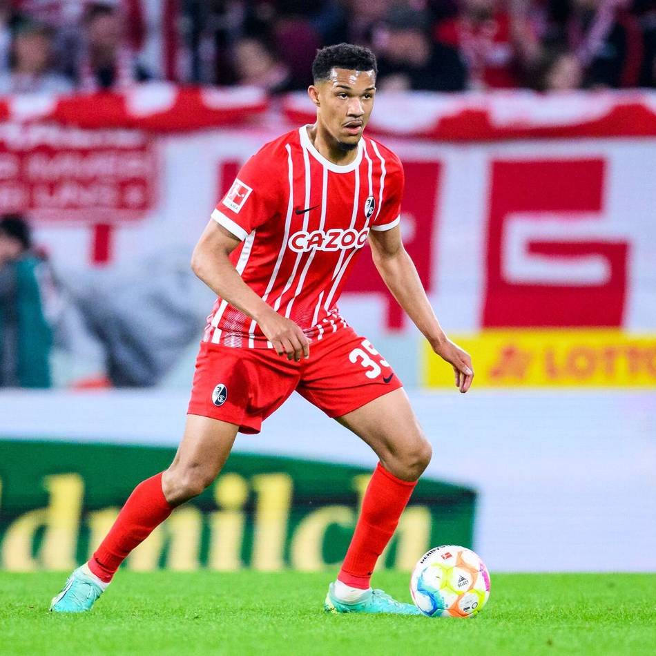 Gibt es wieder eine Engelhardt-Klausel?: Aus Freiburg zur Fortuna – die finanziellen Details des Schmidt-Transfers