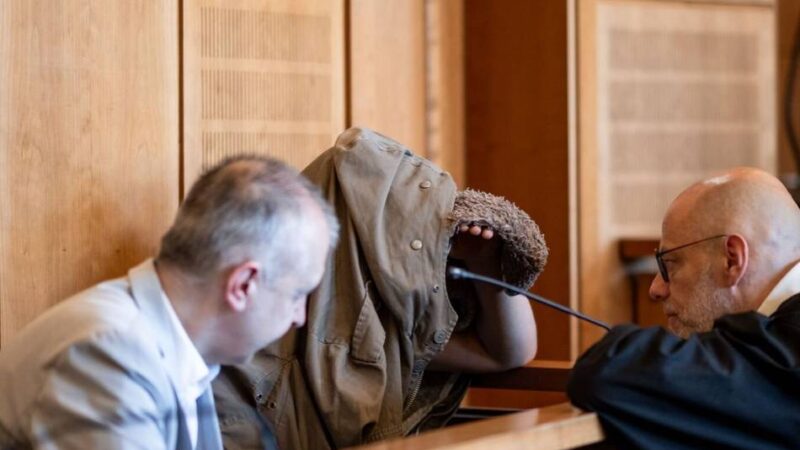 Urteil des Krefelder Landgerichts im Kino-Prozess: „Er wollte Rache nehmen“ – Haftstrafe und Sicherungsverwahrung für Brandstifter
