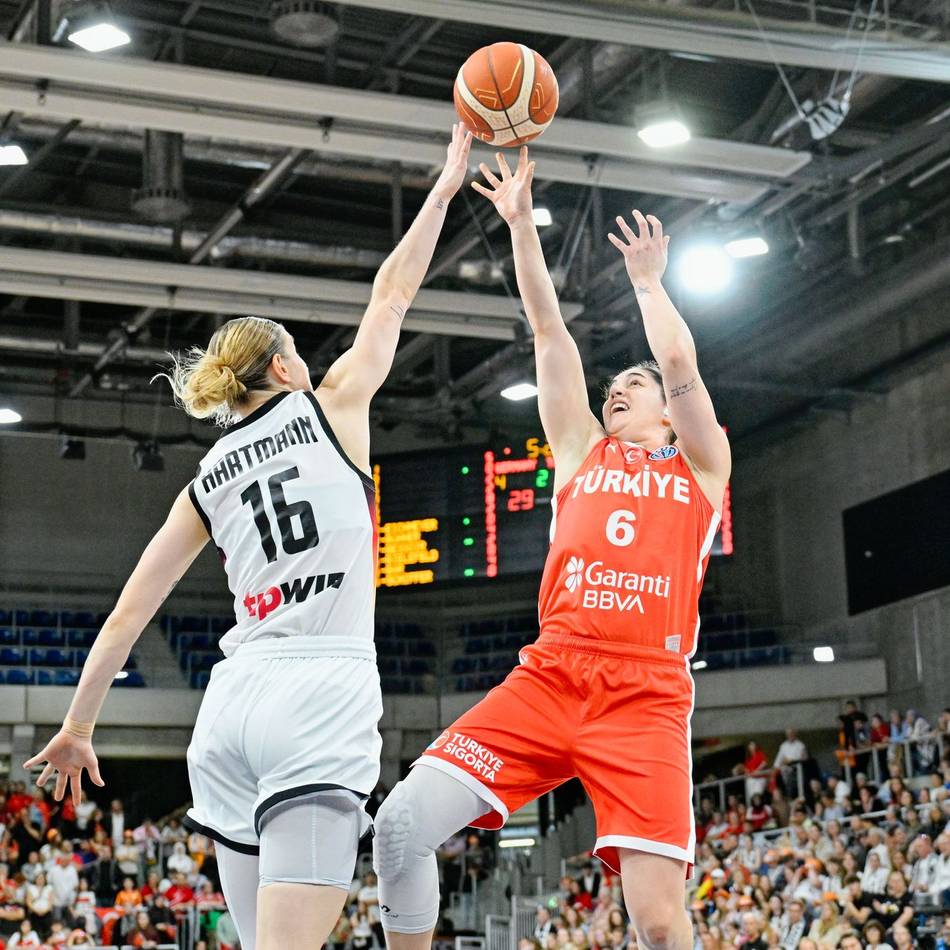 EM-Vorbereitung: Deutsche Basketballerinnen besiegen Türkei