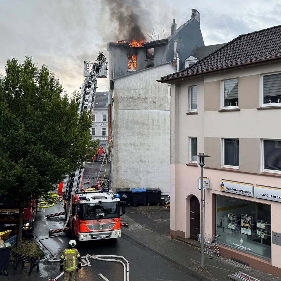 Brandserie in Wermelskirchen: Mordkommission ermittelt nach mutmaßlicher Brandstiftung