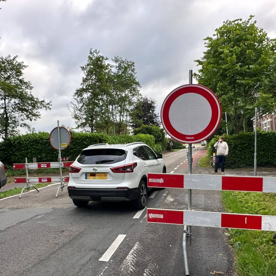 Schleichrouten an Pfingsten gesperrt: Niederländer schließen Grenzübergänge – und niemand hält sich daran
