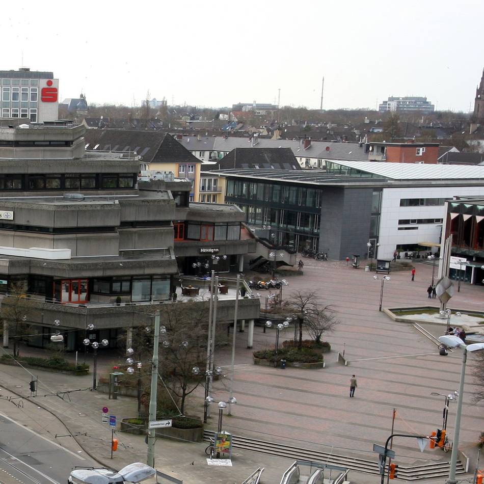 Wende bei Großprojekt in Krefeld: Oberbürgermeister setzt Wettbewerb zum Theaterplatz aus