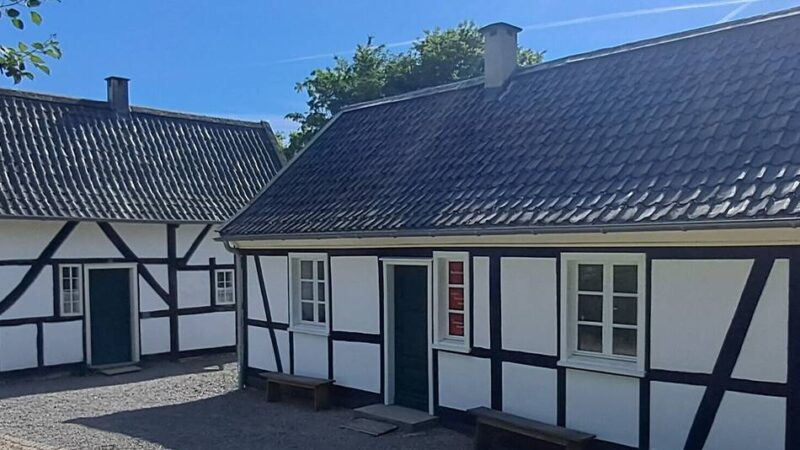 Jetzt steht auch Haus Hilden 2 im Freilichtmuseum Lindlar: „Alles haben wir in Eigenleistung aufgebaut“