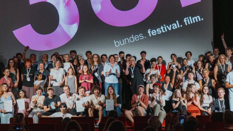 Zwischen Generationen und Vorurteilen: Das sind die Abräumer beim Bundes.Festival.Film in Duisburg