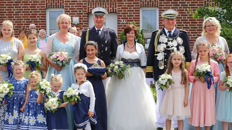 Mit Kaiser Franz-Josef Goebels: Borschemich feiert Schützenfest