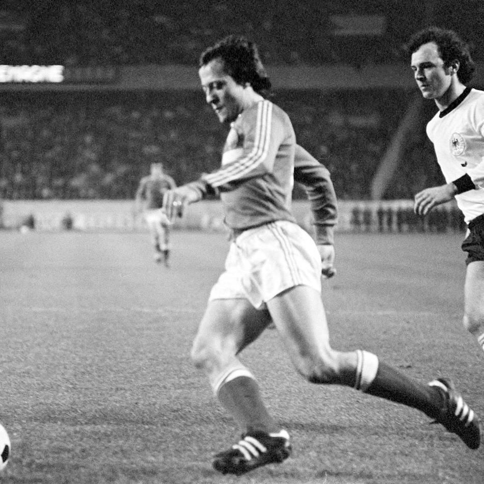 Ex-Nationalspieler: Frankreichs Fußball trauert um Torjäger Lacombe
