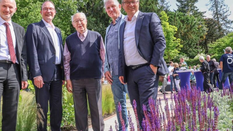 Abschluss der Arbeiten im Botanischen Garten: Eine grüne Oase in der Neusser Innenstadt