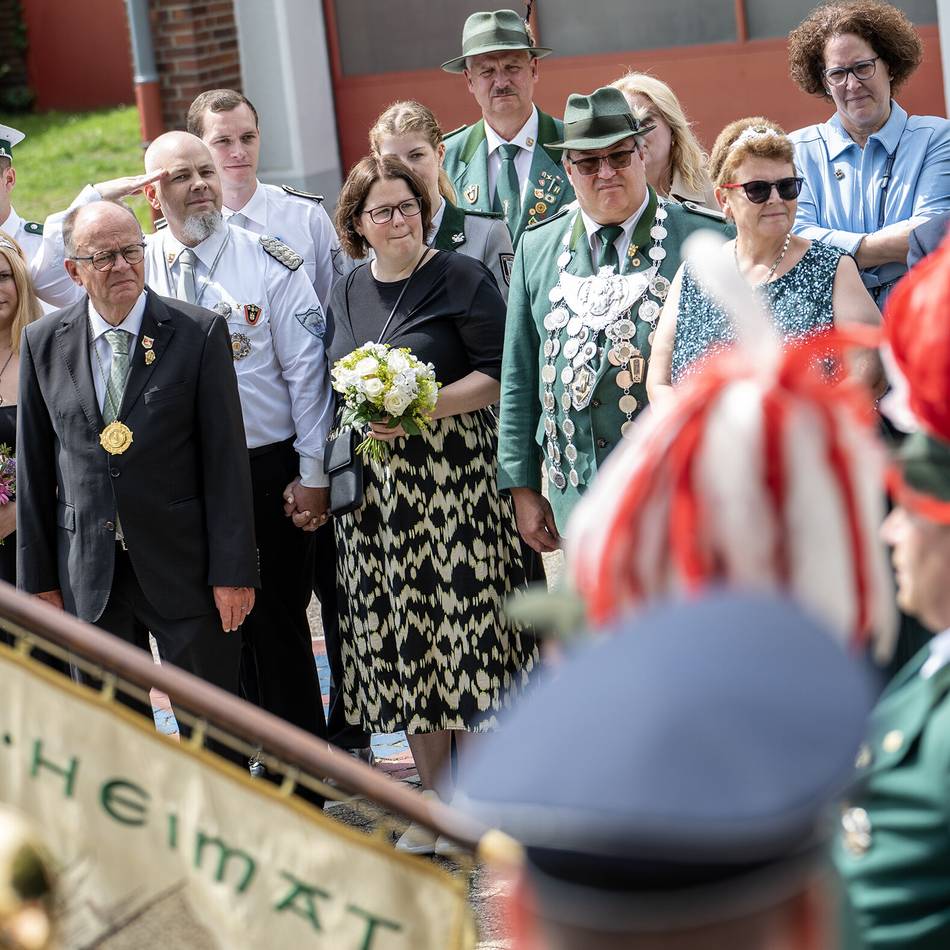 Sommerbrauchtum in Düsseldorf: Das etwas andere Schützenfest in Hubbelrath
