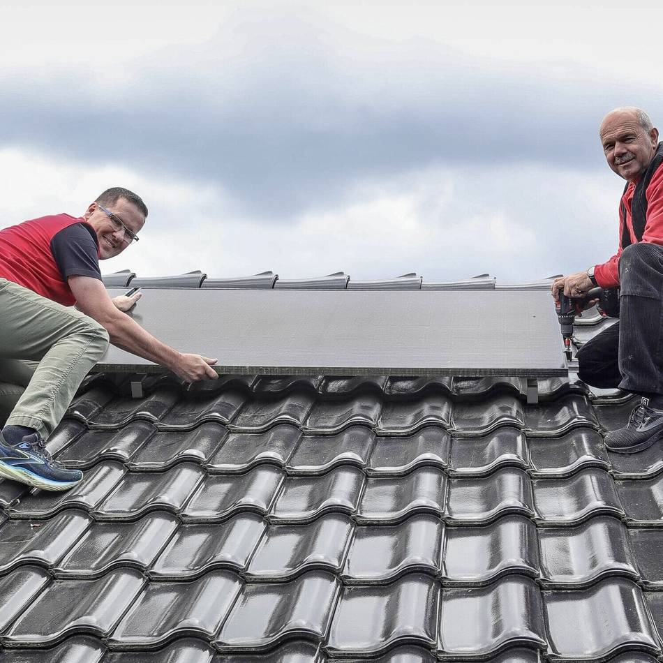Düsseldorfer Handwerk profitiert von Solarpflicht: Der Boom der Dachdecker – „Ich verdiene mehr als der Oberbürgermeister“