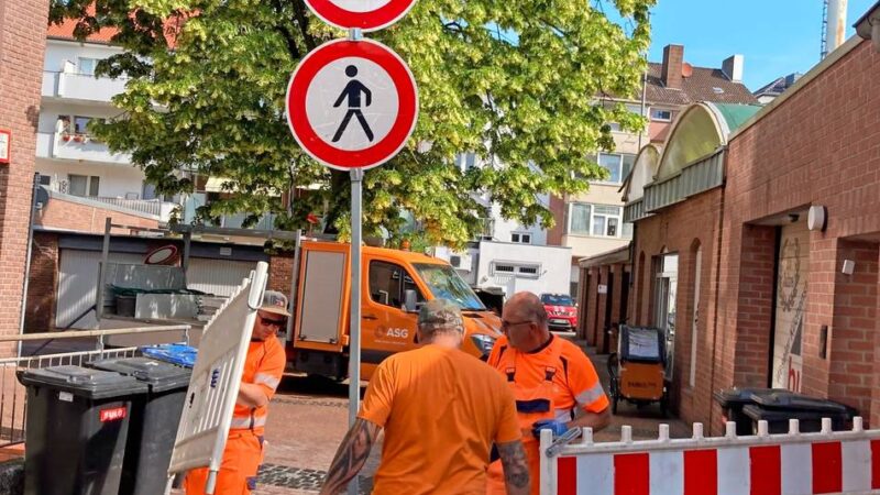 In der Weseler Innenstadt: Altes Frittierfett im Gully entsorgt – „Schweinerei stinkt bestialisch“