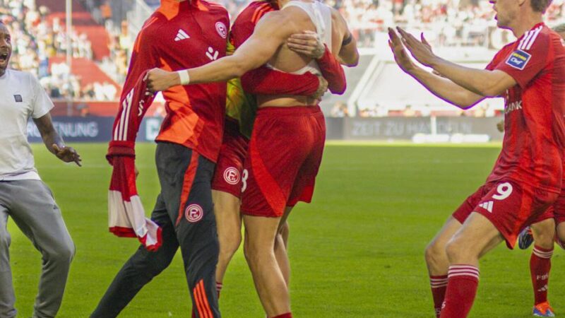 Erstes Training der neuen Saison: Fortuna kehrt auf den Platz zurück – doch was wird aus Niemiec und Vermeij?