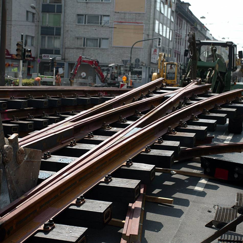 Gleissanierung in Krefeld: Busse statt Straßenbahnen bis Ende des Jahres