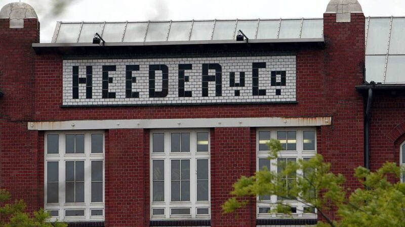 Abschied von der Fabrik Heeder in Krefeld: „Kein zeitgemäßes Konzept“ – Frauenkulturbüro verliert NRW-Förderung