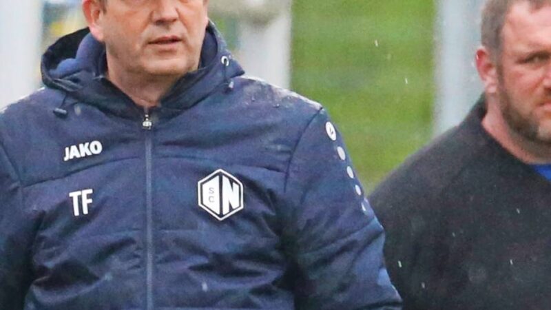 Dem Abstieg von der Schippe: Niederkrüchten zeigte eine Aufholjagd aus dem Bilderbuch