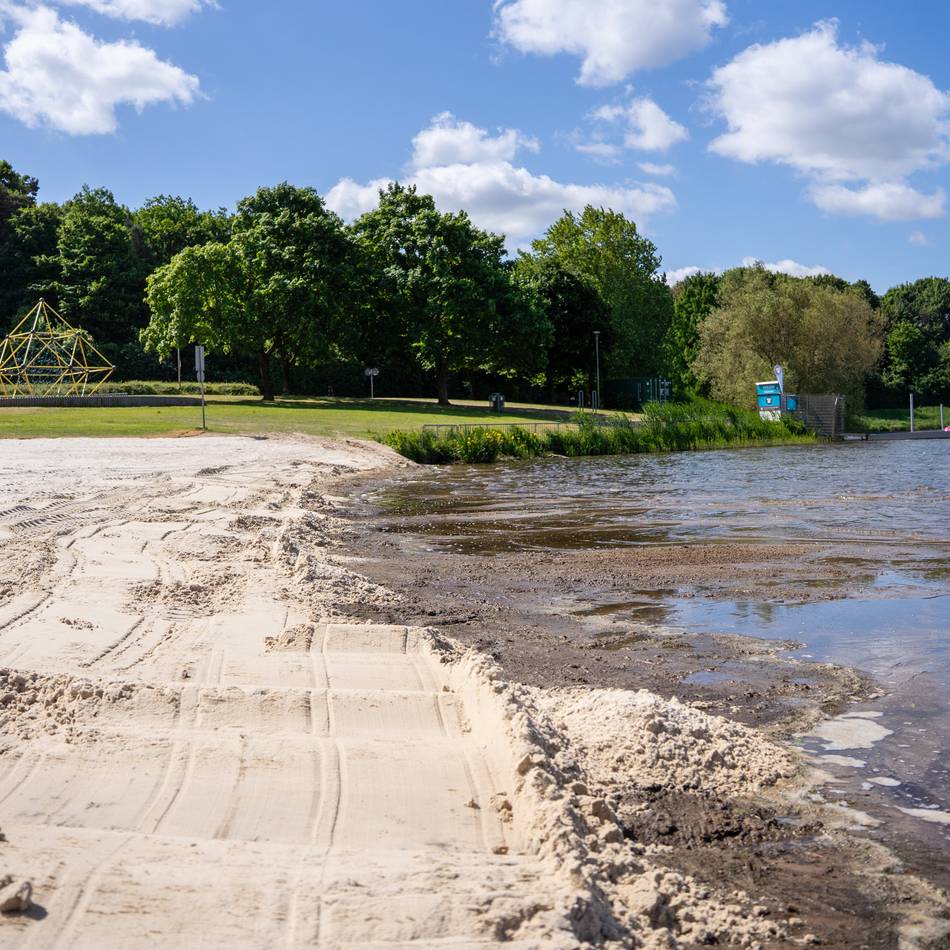 Schlechte Nachrichten für Badegäste: Schlamm in der Badebucht – Einsinkgefahr am Aasee in Bocholt