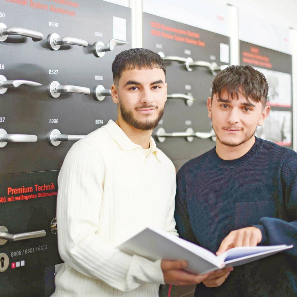 Berufswelt: Freie Plätze für Ausbildung und Duales Studium in Velbert finden