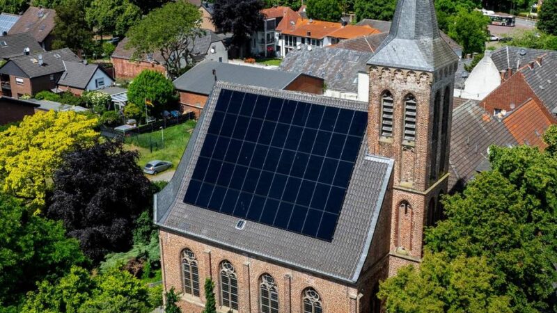 PV-Anlage auf Baudenkmal: Kirche in Sonsbeck produziert jetzt eigenen Ökostrom