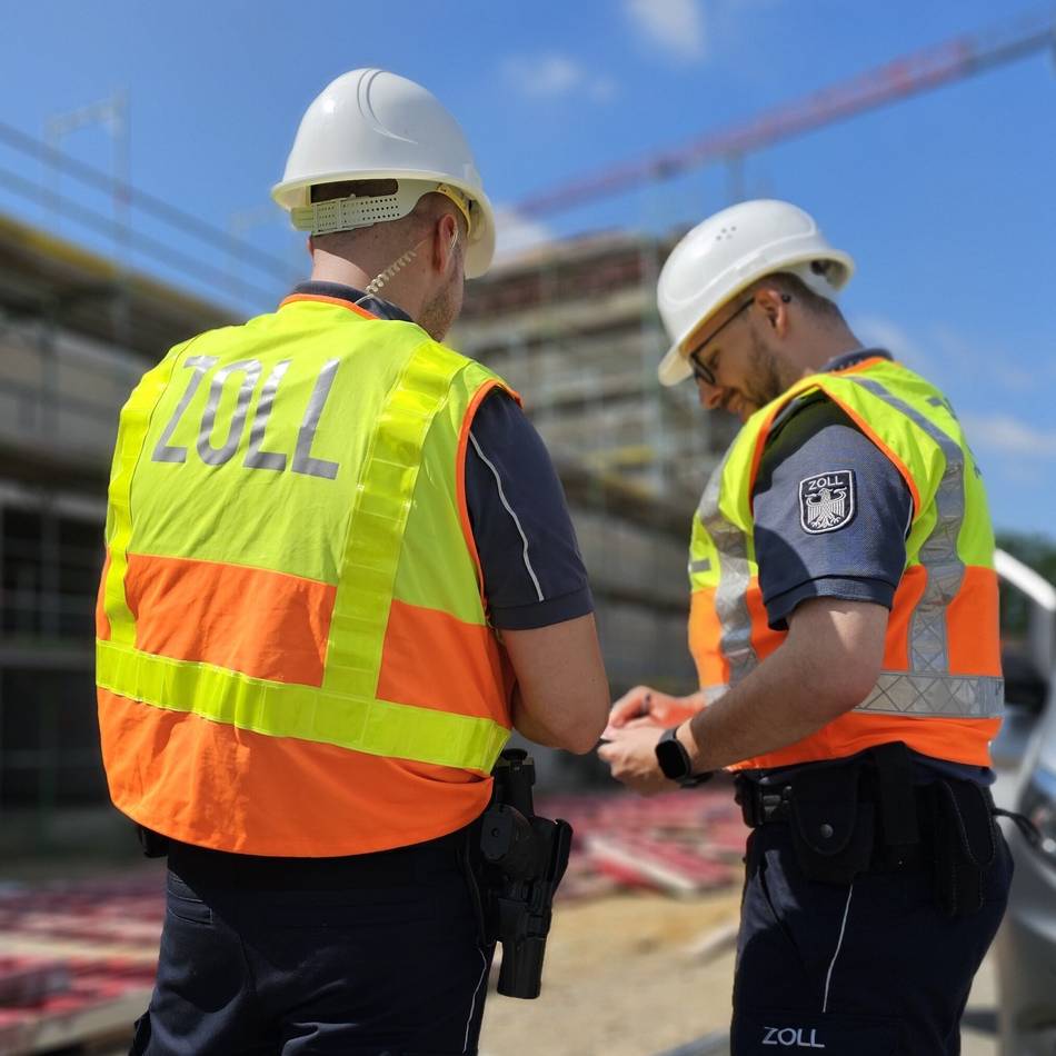 Baugewerbe im Fokus: Finanzkontrolle Schwarzarbeit kontrollierte im Kreis Kleve