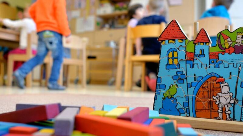 Besonders geeignet für Mädchren und Jungen unter drei Jahren: Die Kindertagespflege in Mettmann meldet freie Plätze