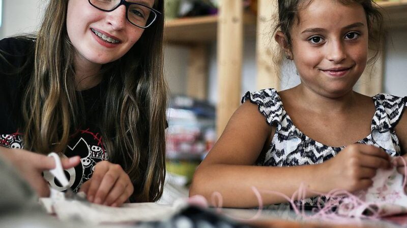 Nachhaltigkeitsstrategie in Rheinberg: Erstmals ein Flickwerk zwischen Bücherregalen