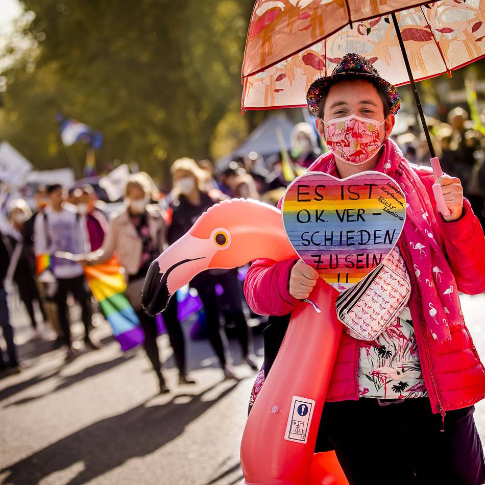 Demonstration durch die Stadt: Was man zum CSD in Düsseldorf wissen muss