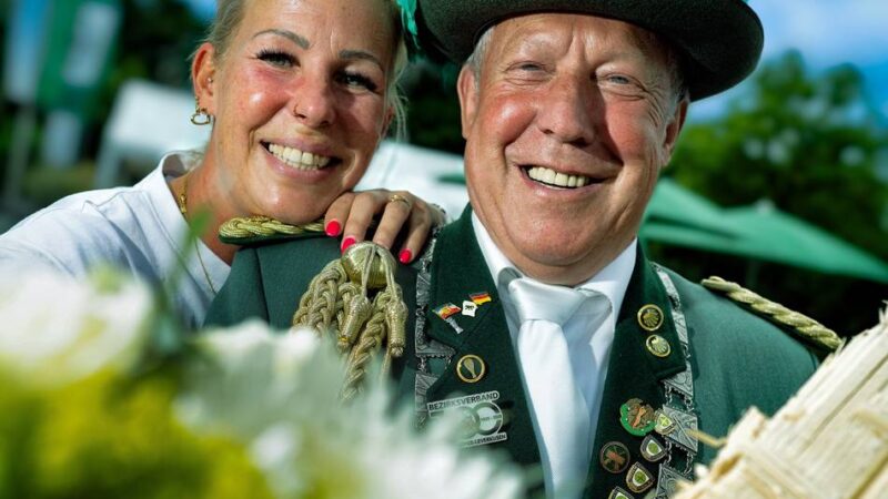 Sankt-Sebastianus-Schützenbruderschaft Immigrath: Schützenkönig Manfred Trettin erfüllt sich einen Traum