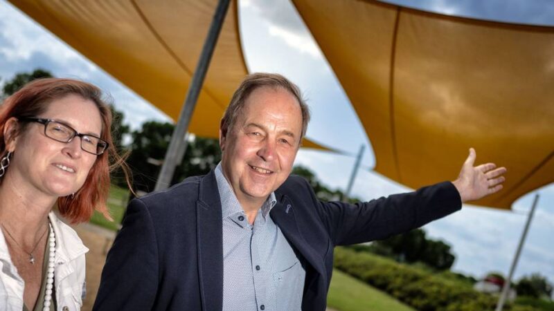 Förderverein investiert: Neue Sonnensegel für den Neuland-Park