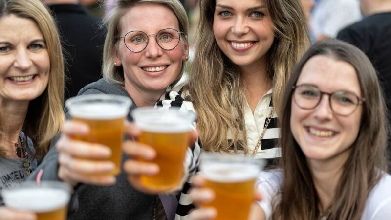 46. Sonnwendfeier in Monheim: BAB lädt zum Sommer-Highlight auf die Baumberger Bürgerwiese
