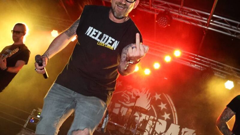 Ausverkaufte Rocksommernacht in Grevenbroich: Musik, Gänsehaut und gelebte Solidarität