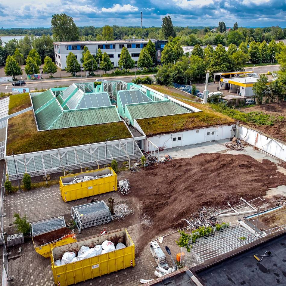 Mack-Pyramide Monheim: Denkmalschutz-Stiftung fordert sofortigen Baustopp an Pyramide